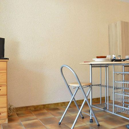 Studio En Rdc A 250M De La Plage - Saint Pierre La Mer, 2 Couchages, Animaux Acceptes - Fr-1-229D-232 المظهر الخارجي الصورة