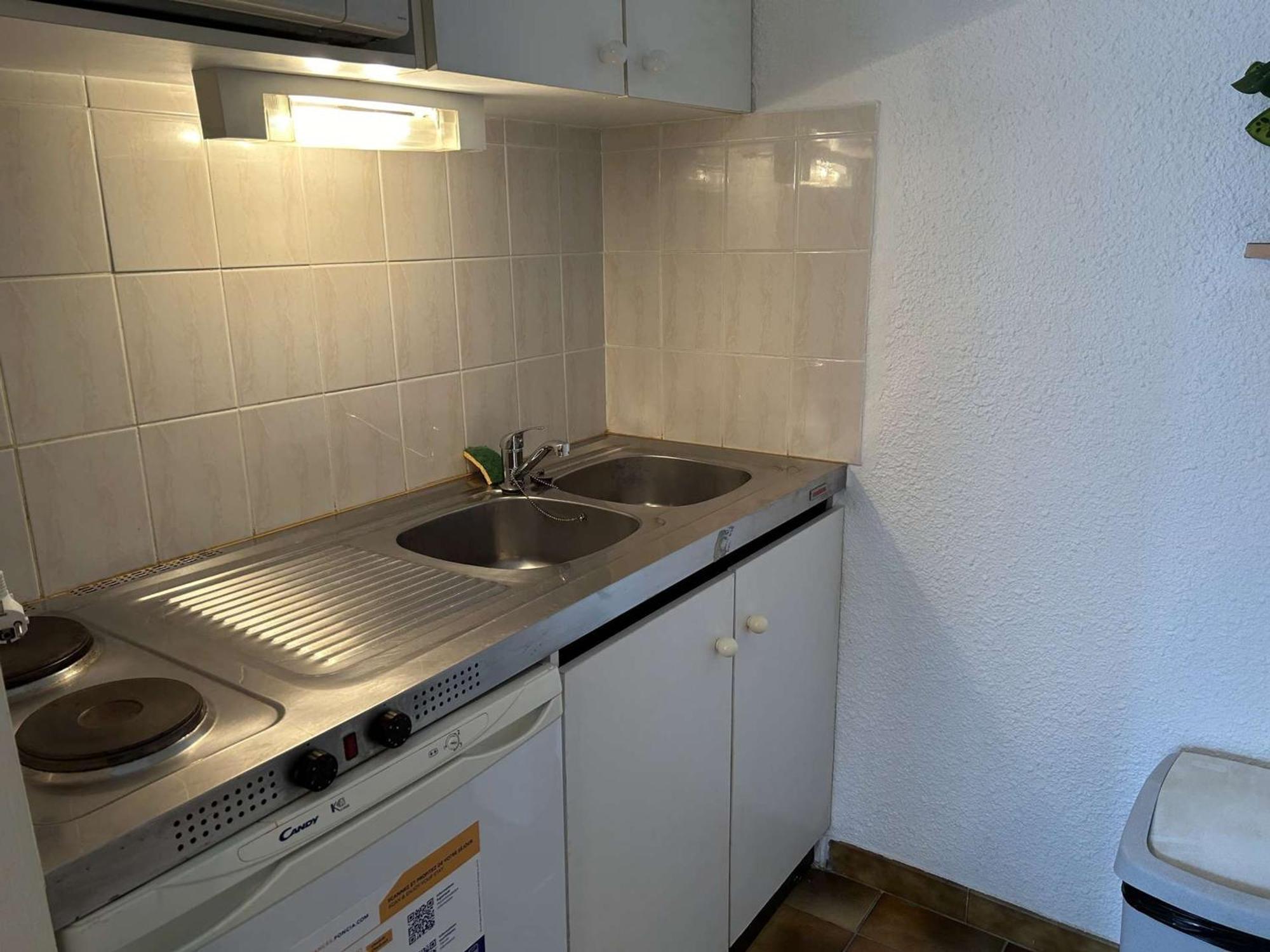 Studio En Rdc A 250M De La Plage - Saint Pierre La Mer, 2 Couchages, Animaux Acceptes - Fr-1-229D-232 المظهر الخارجي الصورة