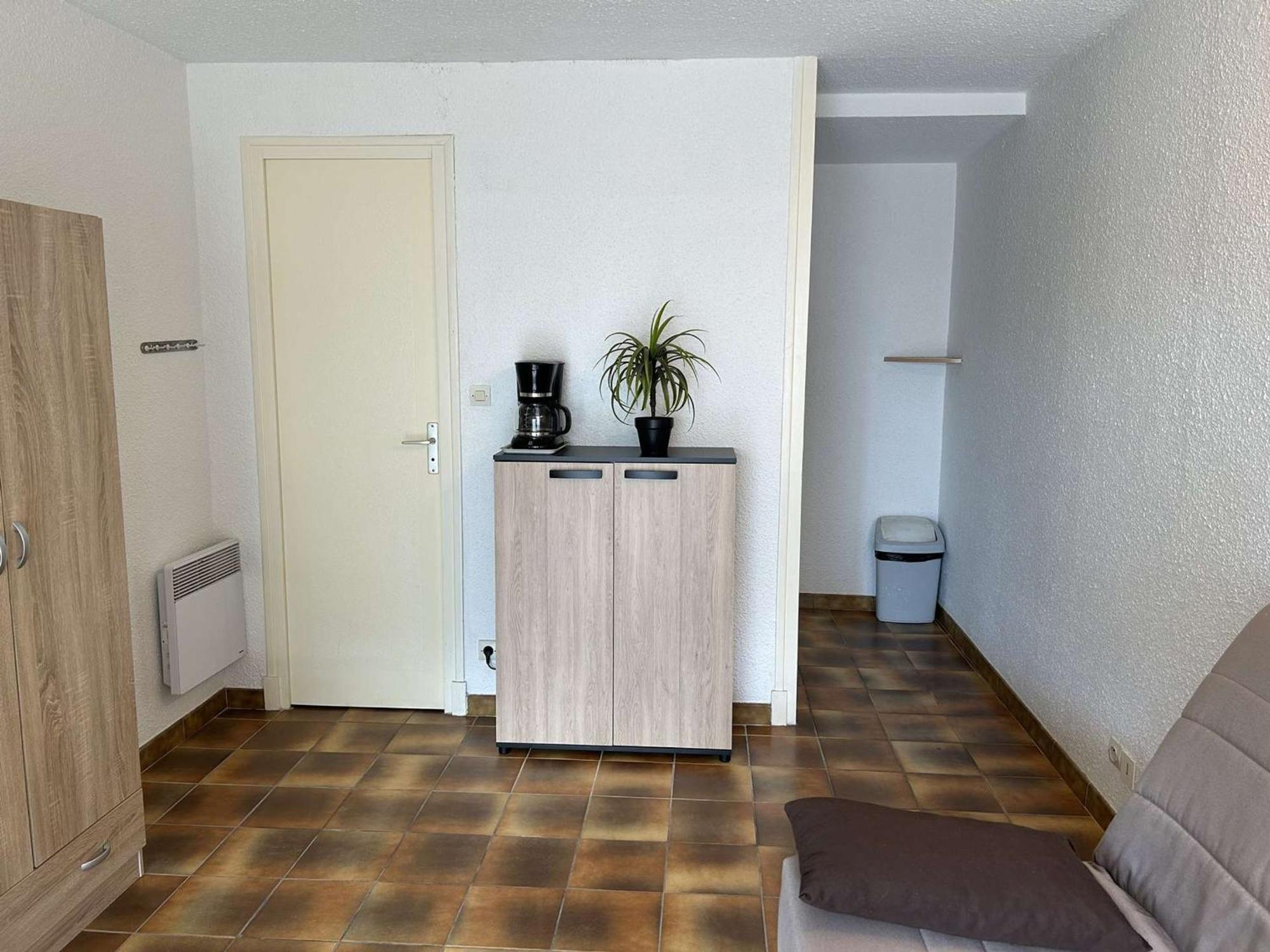 Studio En Rdc A 250M De La Plage - Saint Pierre La Mer, 2 Couchages, Animaux Acceptes - Fr-1-229D-232 المظهر الخارجي الصورة